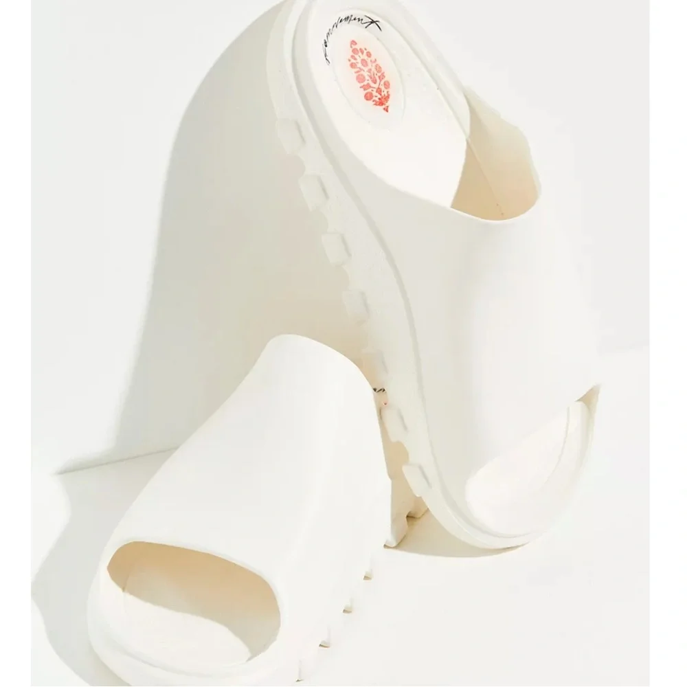 FP Movement Halftime Slides US 9/10